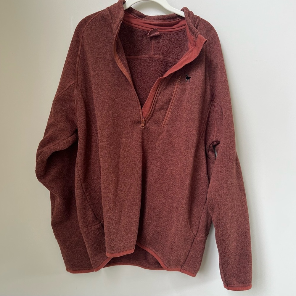 Black Dog Half Zip